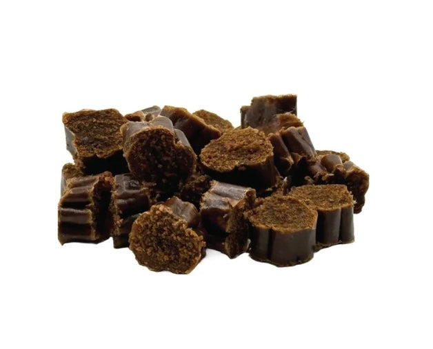 Dehydrated sliced beef sausage treats